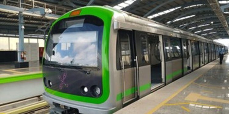 FIR against BMRCL staff in Baiyappanahalli police station Bengaluru old man died in bangalore metro station