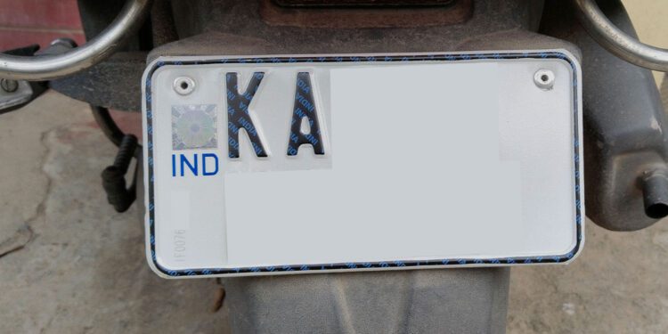 Apply the HSRP number plate from the authorized dealer bangalore before November, Karnataka high security number plate bengaluru